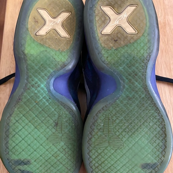 Nike Kobe X 10 Overcome Emerald Glow 3M Silver Court Purple - Picture 5 of 8